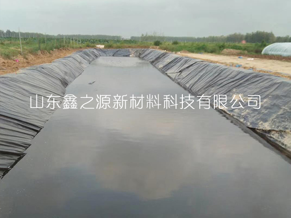 鋪設hdpe土工膜時可進行無縫連接嗎？