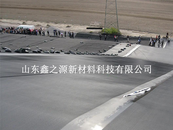 沼氣池黑膜鋪出褶皺？5 大原因找準(zhǔn)了才能對(duì)癥下藥